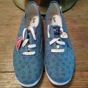 NWT Taylor Swift Keds Size 9.5